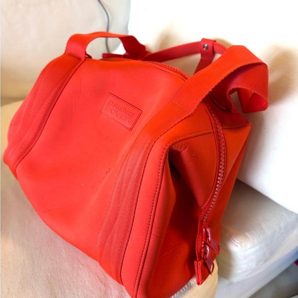 Dagne Dover Orang Neoprene medium Landon carryall  Bag + 2 zippered pouches